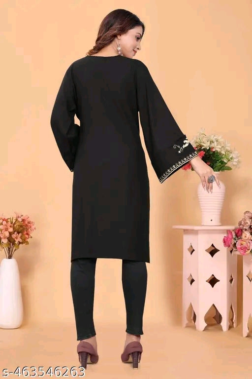 Kashvi Alluring Kurtis